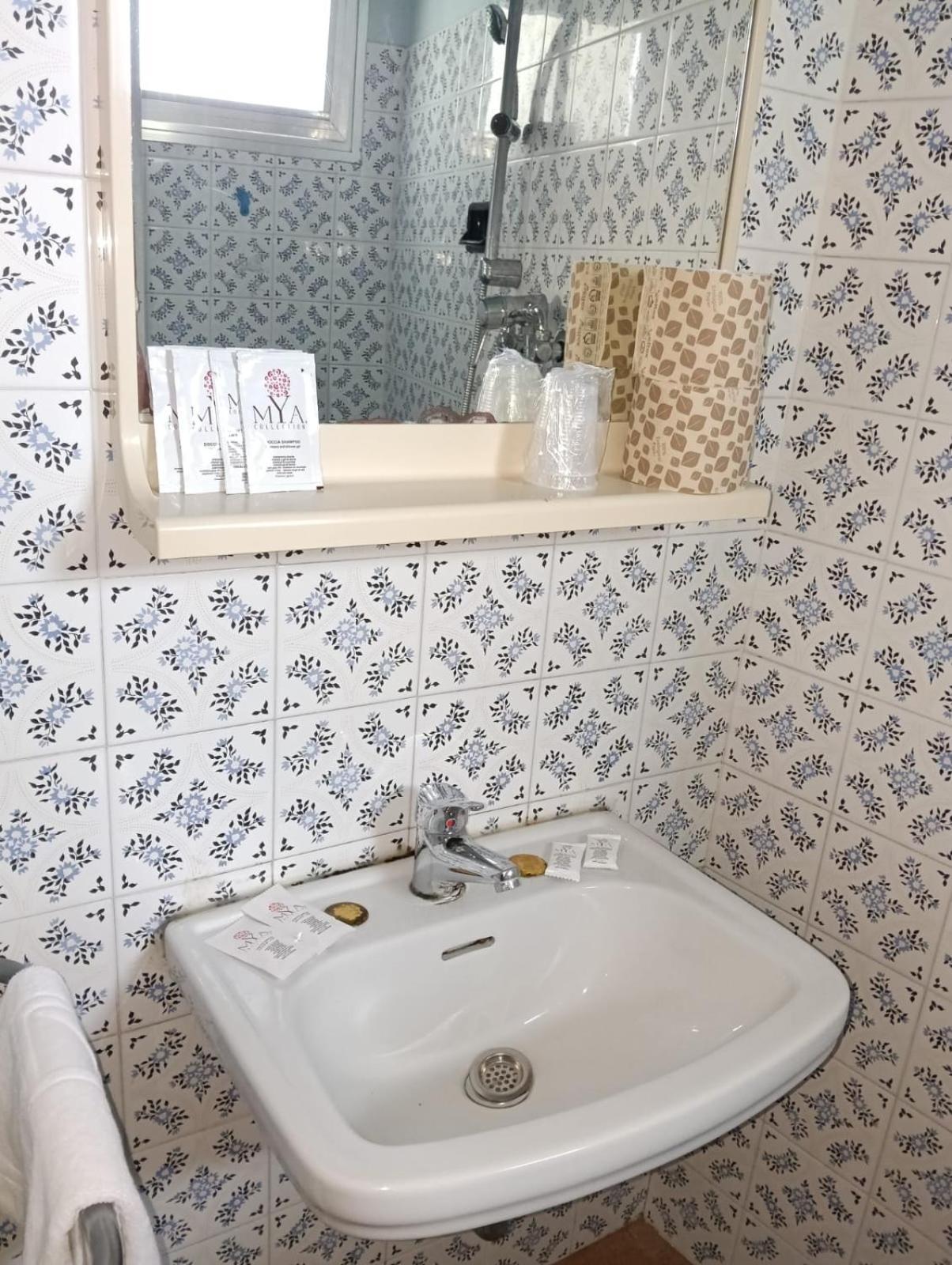 Hotel Sidney Bellaria-Igea Marina Bagian luar foto