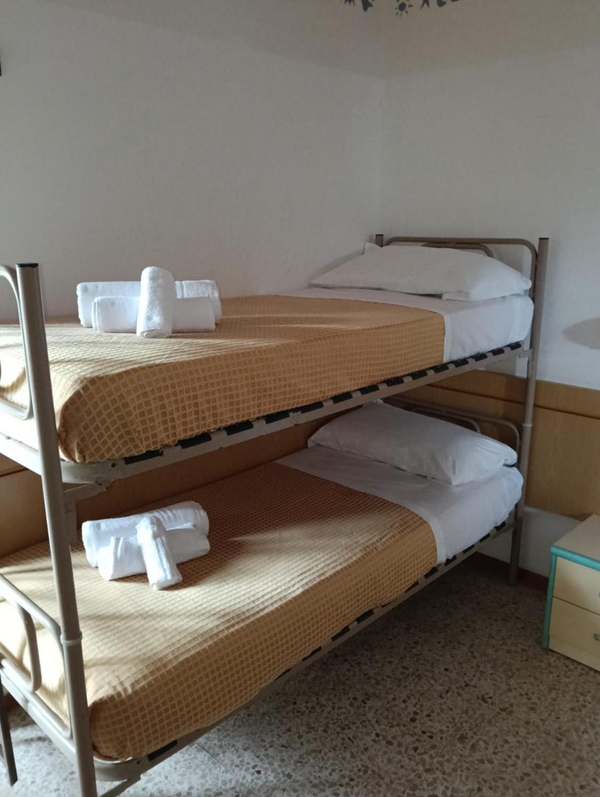 Hotel Sidney Bellaria-Igea Marina Bagian luar foto
