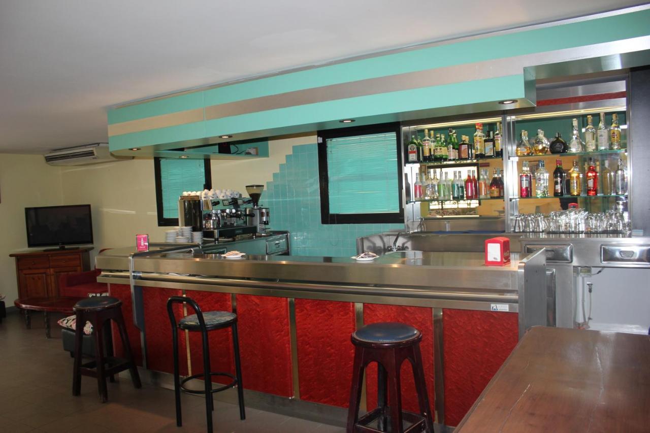 Hotel Sidney Bellaria-Igea Marina Bagian luar foto